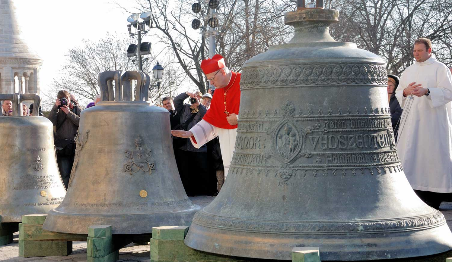 Ringing church bells scare villagers at night